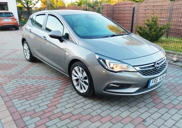 Opel Astra cena 37900 przebieg: 148000, rok produkcji 2016 z Lubliniec małe 379